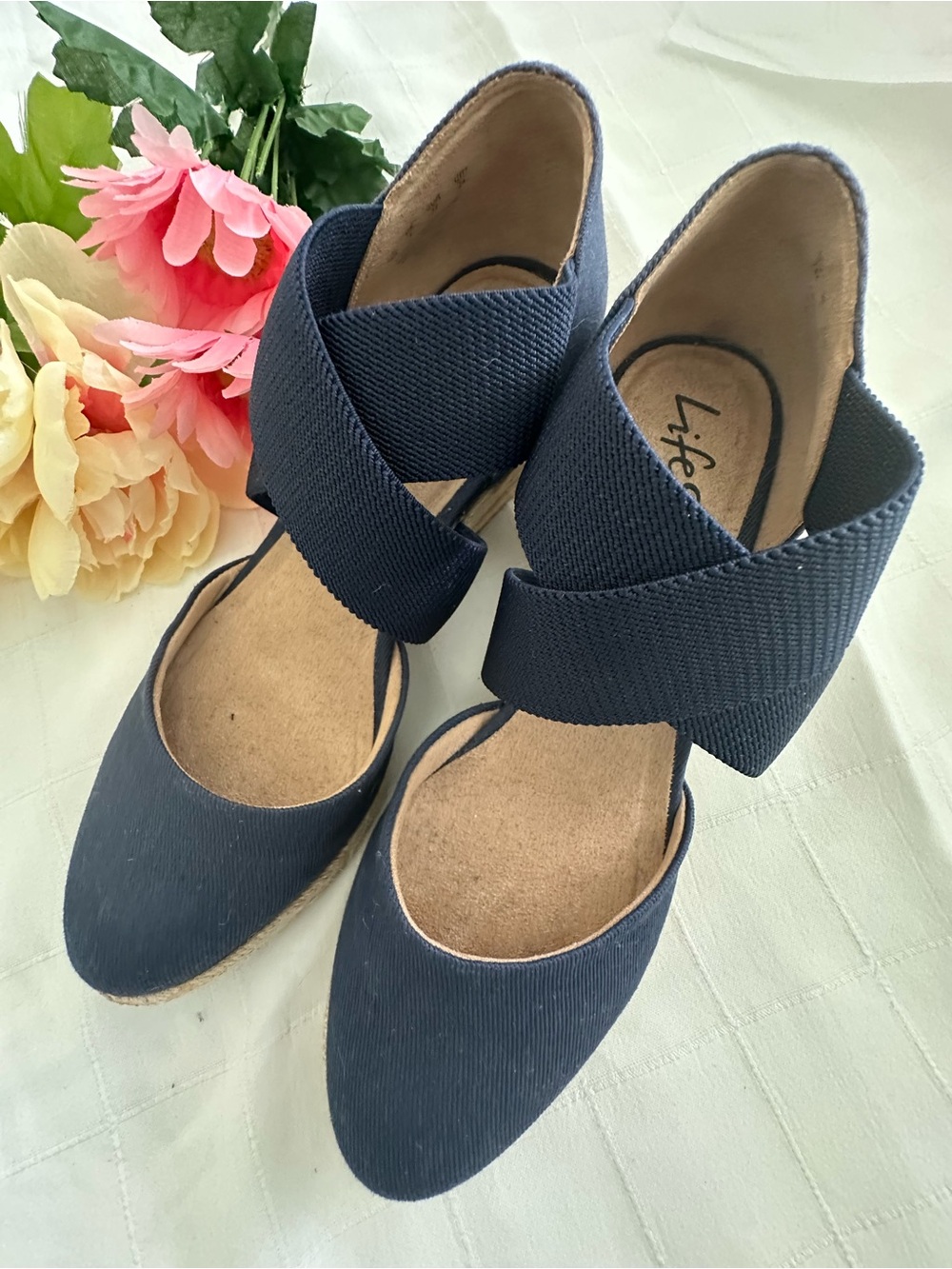Life Stride BRAND NEW Women's Navy Cross-Strap Espadrilles!